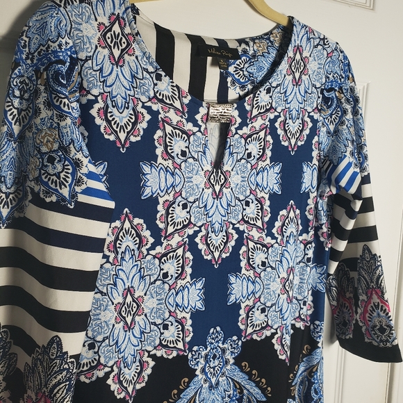 Melissa Paige Long Sleeve Paisley Print Striped Dress - Picture 3 of 10